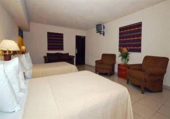 Quality Inn El Tuque Ponce Buitenkant foto