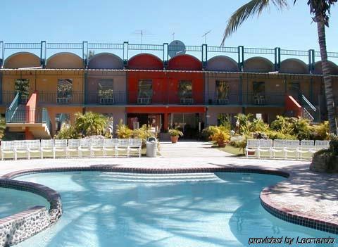 Quality Inn El Tuque Ponce Buitenkant foto